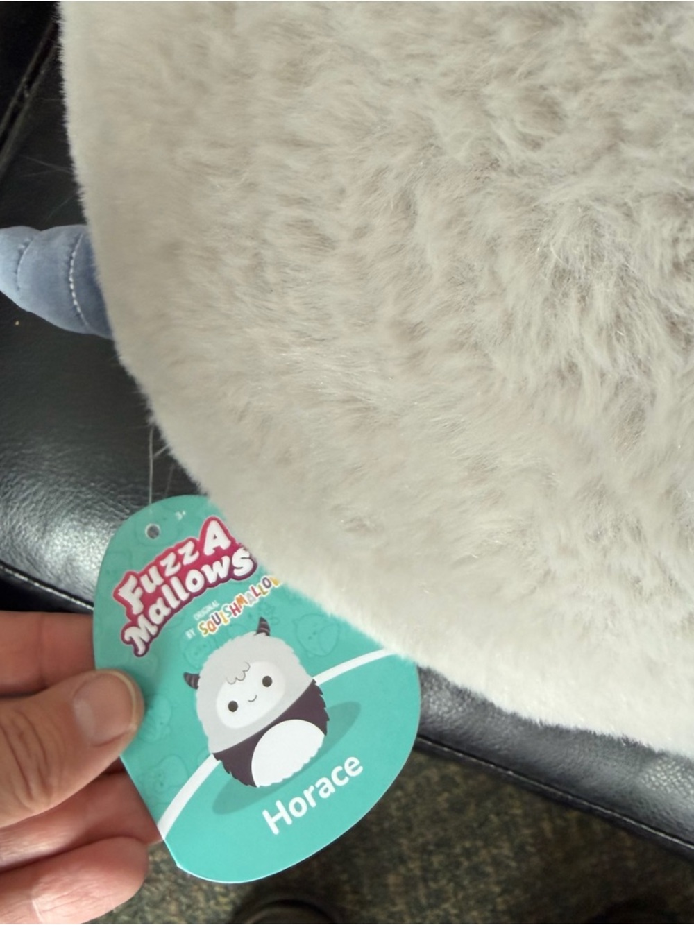 Lot of Bigfoot and Yeti Squishmallows - Picture 12 of 15